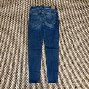 American Eagle Hi-Rise Skinny Jegging Regular Length